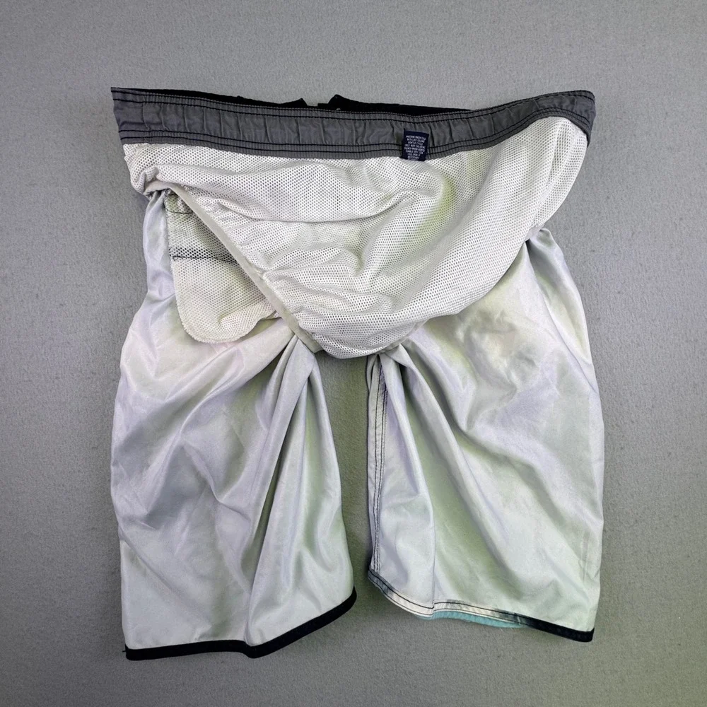 Roundtree &‎ Yorke Men's Large Swim Trunks Blue Black Tie Dye Ombre Board Shorts